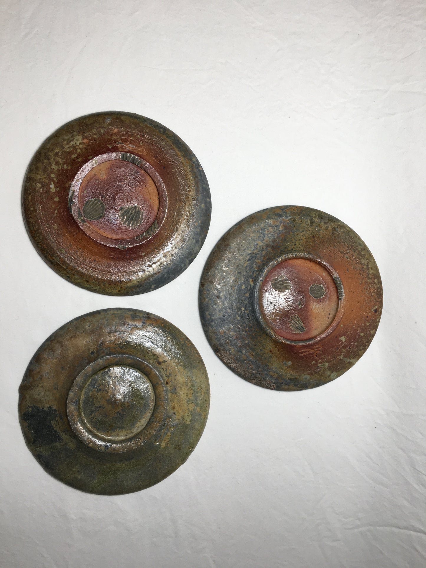 Set of 3 Woodfired plates 0001
