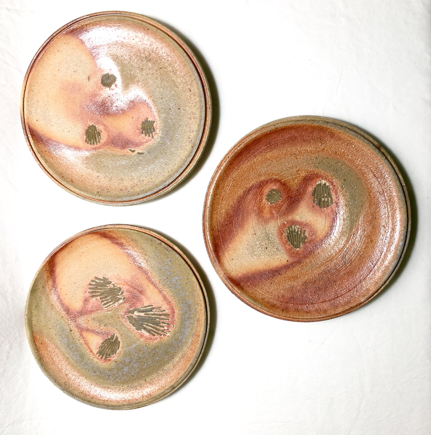 Set of 3 Woodfired Plates 0002